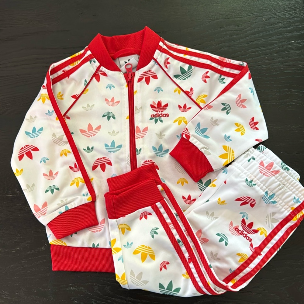 Adidas Tracksuit 12-18m